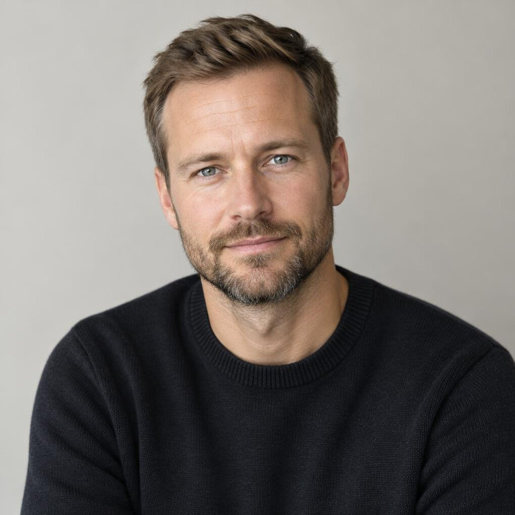 Portrait of a bearded man looking at the camera